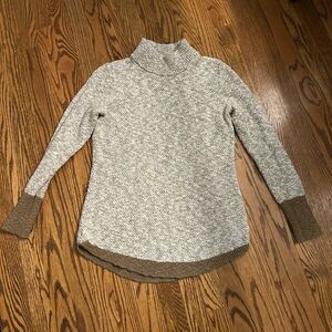 LL Bean Signature Women's Sweater XSmall